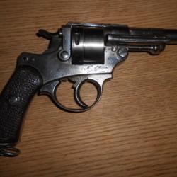 REVOLVER R&Eacute;GLEMENTAIRE MOD&Egrave;LE 1873