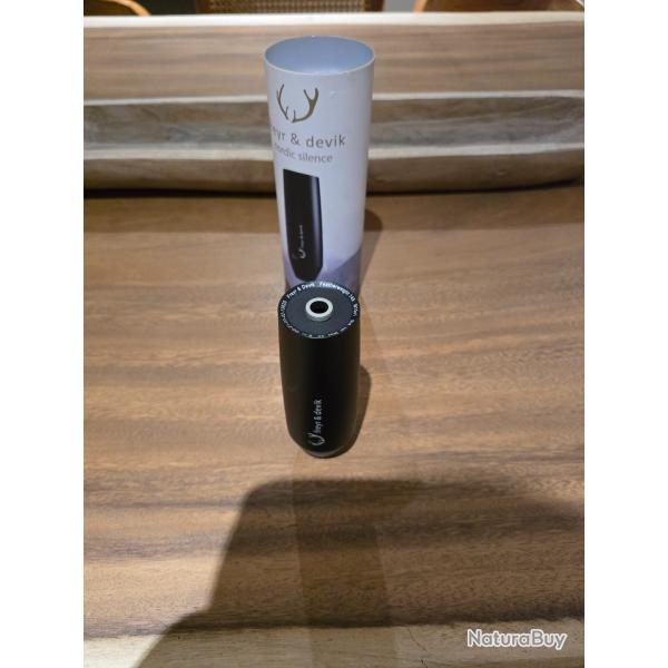 Mod�rateur de son fr�re &devik