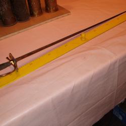 EPEE D'UNIFORME D'OFFICIER SUPERIEUR epoque REVOLUTIONNAIRE .SANS FOURREAU.