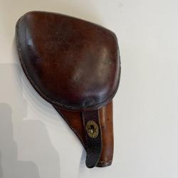 etuis de revolver 1892 en tr&egrave;s bon &eacute;tat