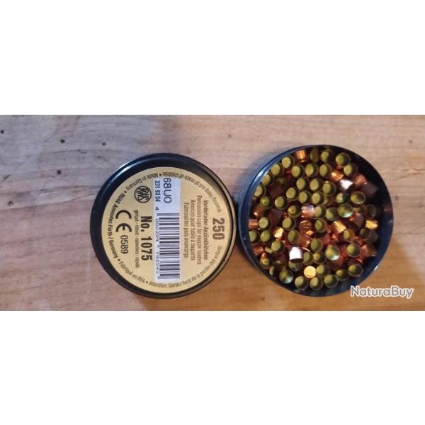 Lot de 18 amorces 1075 RWS, envoi tr�s rapide.