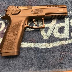 CZ P09 (CESKA ZBROJOVKA)