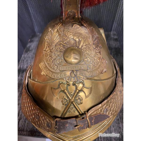 casque pompier avec sa plaque au coq , mod�le 1852 ?