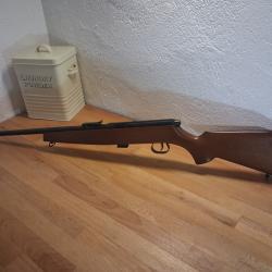 Krico 260, 22Lr semi-automatique avec chargeur, compl&egrave;te super &eacute;tat