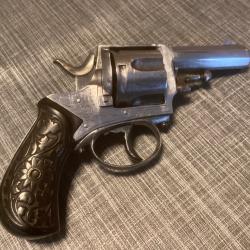 Revolver Bulldog 450 Grav&eacute; Lincoln Central Fire