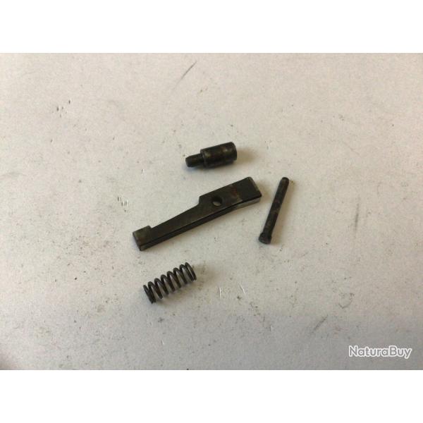 VENDU PAR LE-CUIRASSIER N�2 BIELLE DE VERROUILLAGE COMPLETE S/A FABARM 125 SL GOLDENMATIC CAL 12