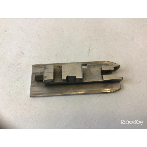 VENDU PAR LE-CUIRASSIER N�2 CHARIOT DE CULASSE S/A FABARM 125 SL GOLDENMATIC CAL 12