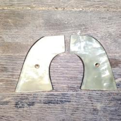 PLAQUETTES DE CROSSE PERLE COLT 1873