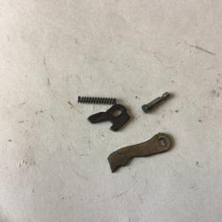 VENDU PAR LE-CUIRASSIER ELEVATEUR BARILLET + PI&Egrave;CES REVOLVER ALARME RG 56 LE PETIT 6 MM FLOBERT