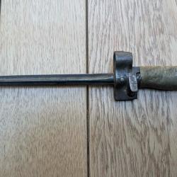 poignard de tranch&eacute;e Fran&ccedil;ais