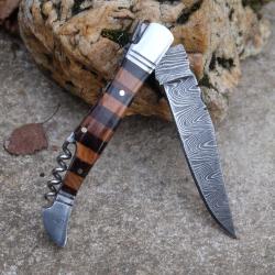 Couteau Damas Lame 128 couches Fa&ccedil;on Laguiole Abeille Manche Bois Marqueterie T-Bouchons Artisanale