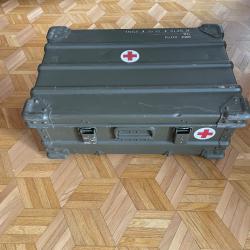 Caisse militaire aluminium allemande services de sant&eacute; 1962