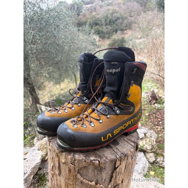 La Sportiva N�pal Cube GTX