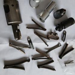 LOT RESSORT PIECES PISTOLET REVOLVER FUSIL 1 � sans prix de r&eacute;serve