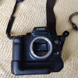 Appareil photo Canon EOS 50E argentique