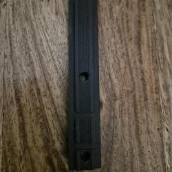 Vend embase pour rail de 21mmm