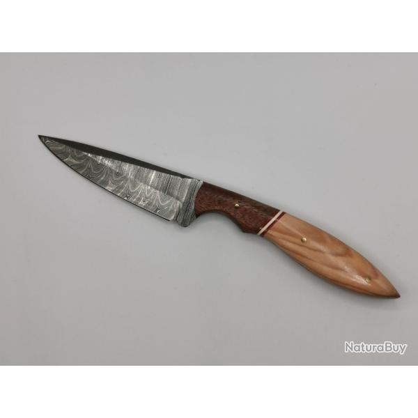 Couteau de Chasse en Damas L'Olivou - Coutellerie Artisanale Hosteel - Couteau Collection Lame Fixe