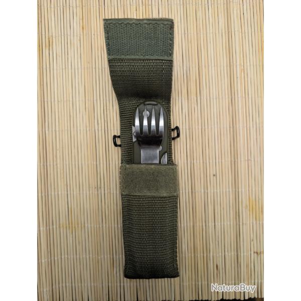 destockage :COUTEAU STYLE US ARMY COMBINE  couteau de bivouac