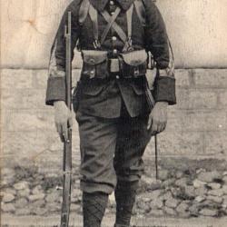 CPA -Chasseur Alpin -Tenue de Campagne-N&deg;7131