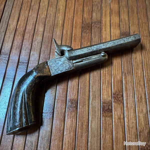 PISTOLET DE CHASSE OU D�FENSE 12 mm DU XlX �me si�cle