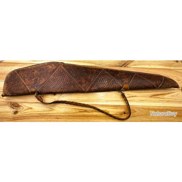 Magnifique Scabbard ancien en cuir repouss�: Id�al pour carabine Winchester ou Marlin