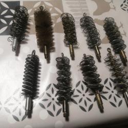 LOT DE BROSSES DE NETTOYAGE  CALIBRE 16