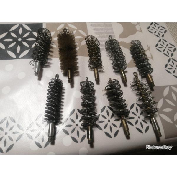 LOT DE BROSSES DE NETTOYAGE  CALIBRE 16