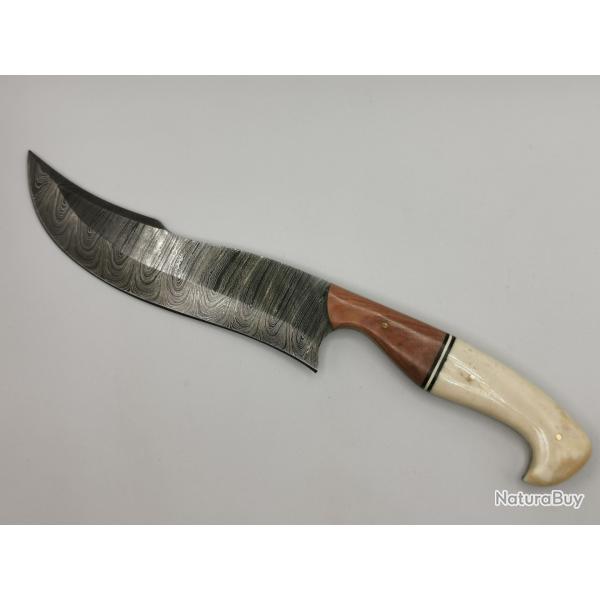 Couteau de Chasse en Damas Le Rustrel - Coutellerie Artisanale Hosteel - Couteau Collection Cadeau