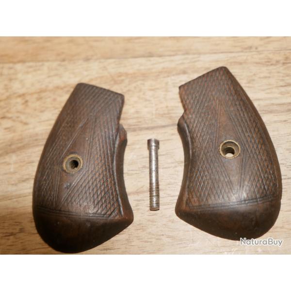 Paire de Plaquettes de revolver Bulldog cal .320
