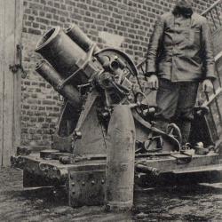 CPA - La Grande  Guerre 1914 -15-16 visa Paris 4 Lance-Bombe  Allemand - N&deg;7148