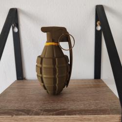 GRENADE U.S. TYPE MK 2 ,RESINE
