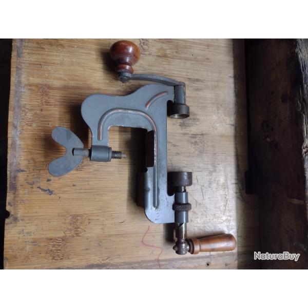 SERTISSEUR CARTOUCHE