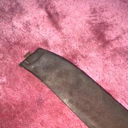 Tr&egrave;s beau ceinturon Allemand Ww1 date 1916 . Taille 102 .