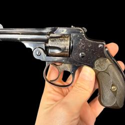 SPLENDIDE SMITH & WESSON HAMMERLESS 1er mod&egrave;le calibre 32sw