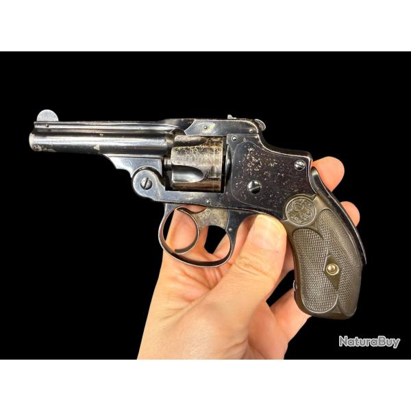 SPLENDIDE SMITH & WESSON HAMMERLESS 1er mod�le calibre 32sw
