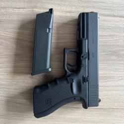 Glock 17 gen 4 Co2 4,5mm Cybergun sous licence GLOCK inc.