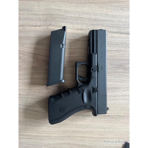 Glock 17 gen 4 Co2 4,5mm Cybergun sous licence GLOCK inc.