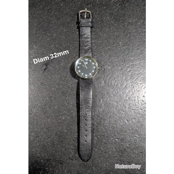 MONTRE FEMME TYPE KELTON DES ANNEES 80 BRACELET CUIR VERITABLE JAMAIS UTILISEE