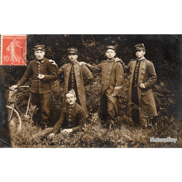 CPA - MILITAIRE GROUPE DE SOLDATS -N�7176