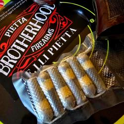 Six cartouches papier: 1.4 grammes pn / 44 Pnf2 balle ronde 454