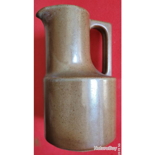 PICHET en GR�S de 50 cl "Grand Feu"  (ARTISANAT sign� BRENNE)