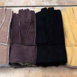 Gants en peau d'agneau retourn&eacute;e unisexe noir  8 cm