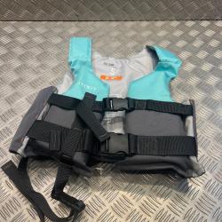 Gilet sauvetage decathlon aide a la flottabilite ba 50n+ taille s de 25 a 40kgs