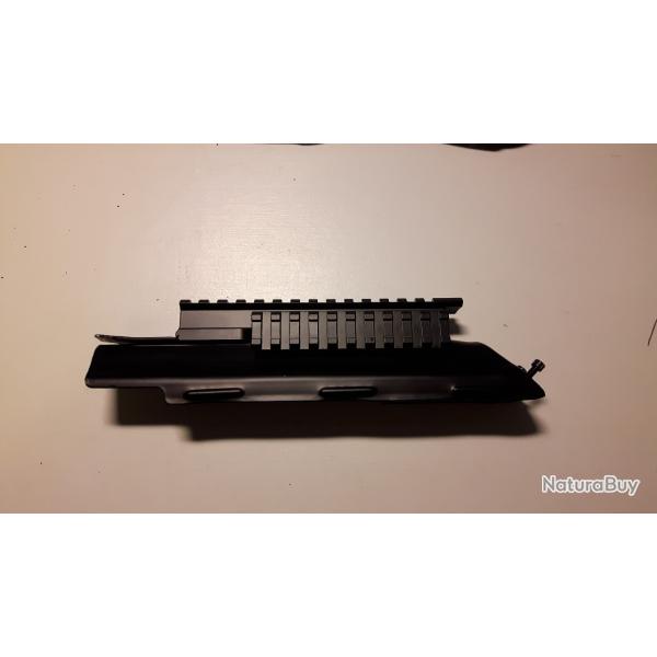 triple rail picatinny sur capot de AK 47