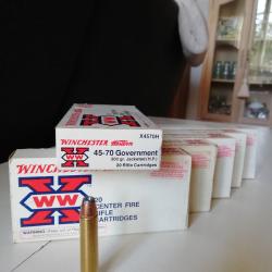 LOT DE 111 CARTOUCHES WINCHESTER CAL 45/70 GOVT