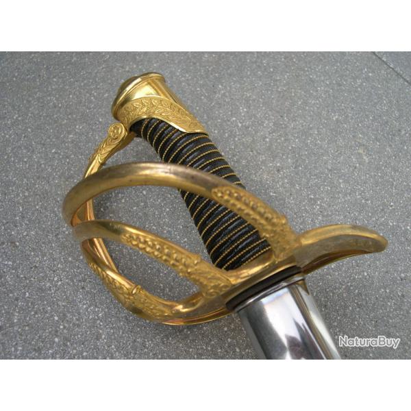 Rare Sabre d'Officier de Cavalerie de ligne Mod�le 1822 .