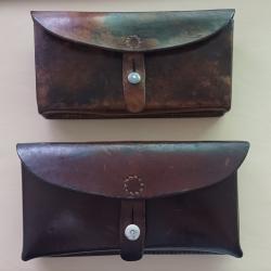 Lot de deux cartouchi&egrave;res r&eacute;glementaires suisses pour le Sturmgewehr 57