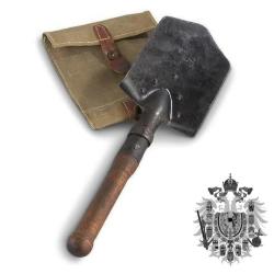 Pelle de Tranch&eacute;e des Troupes Austro-Hongroises (1&egrave;re Guerre Mondiale)