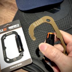 Mousqueton tactique 5.11 Hardpoint L3 Locking - noir ou coyote Coyote