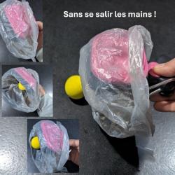RAMASSE CROTTES DE CHIEN PRATIQUE LIVRE AVEC 200 SACS POUBELLE
